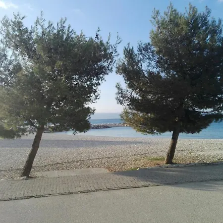 Apartament Jurica - 300 M From Sea